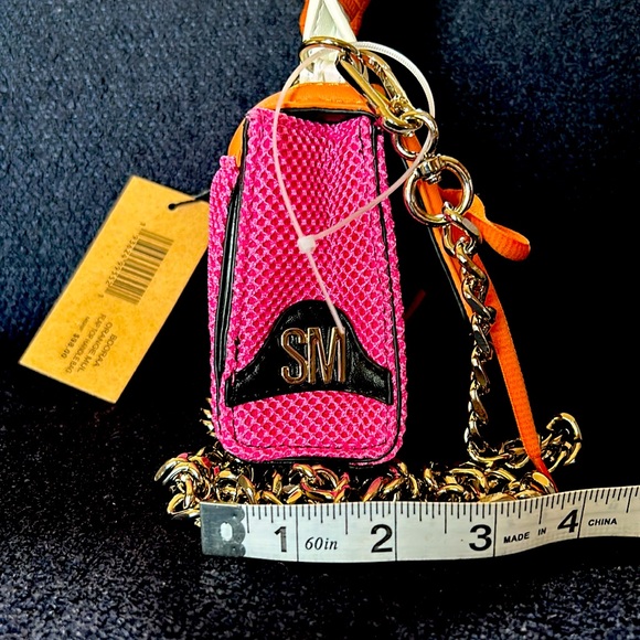 Steve Madden small hand/crossbody. Multi colored. NWT - Picture 4 of 7